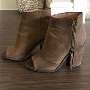 Kelsi Dagger Stacked Heel Leather Open Toe Booties